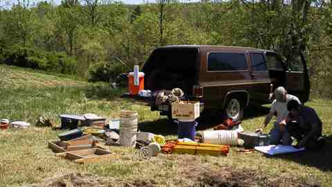 5-7unpk.jpg - Unpacking